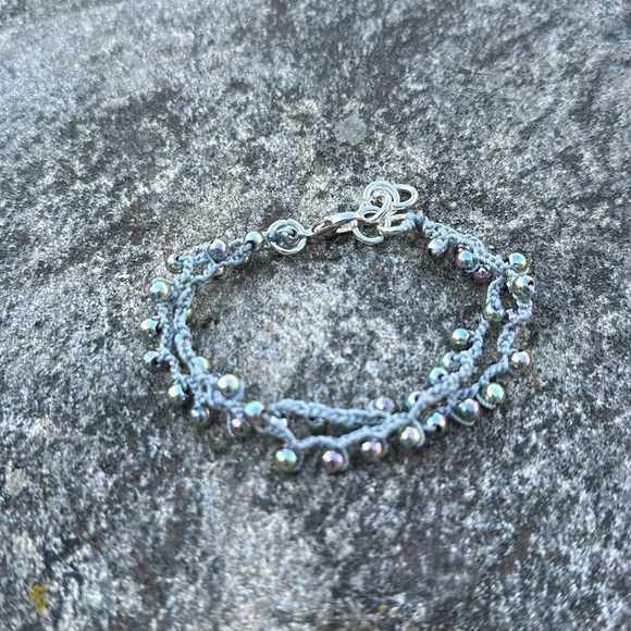 Dyed hematite bracelet - Picture 4 of 8